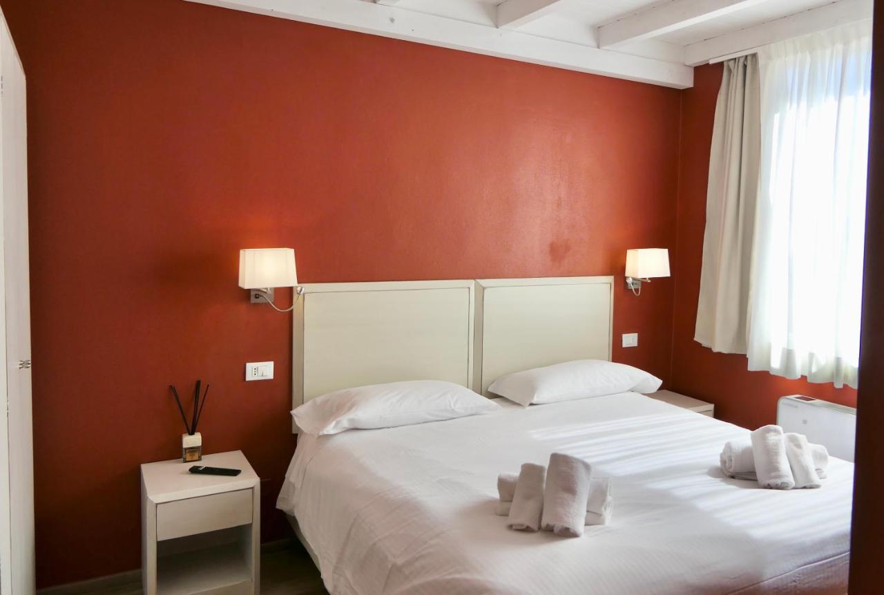 Il Gabbani B&B Marina Di Bibbona Bagian luar foto